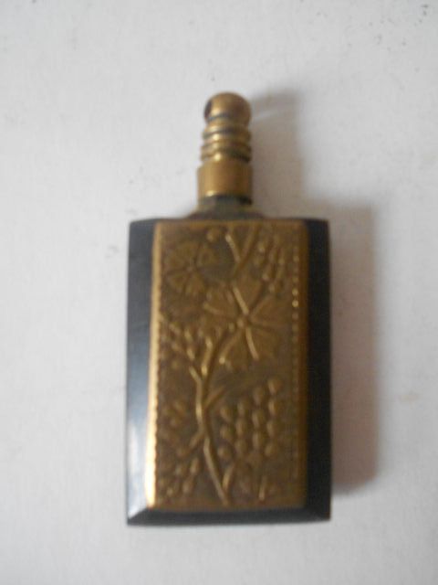 Vintage Original Oriental Carved Stone & Yellow Metal Bottle - From Nepal, Mid 20th century. Vintage Original Oriental Carved Stone & Yellow Metal Bottle - From Nepal, Mid 20th century.