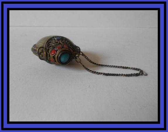 Oriental Nepalese Silver Waist - Belt Snuff Bottle - Early Vintage Original Oriental Nepalese Silver Waist - Belt Snuff Bottle - Early Vintage Original