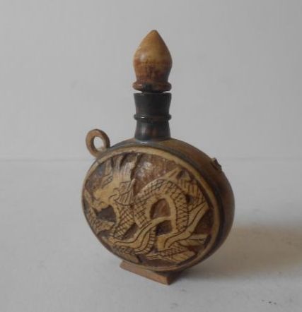 Early Tibetan Cameo Carved Stone Snuff Bottle with Chinese Dragons Early Tibetan Cameo Carved Stone Snuff Bottle with Chinese Dragons