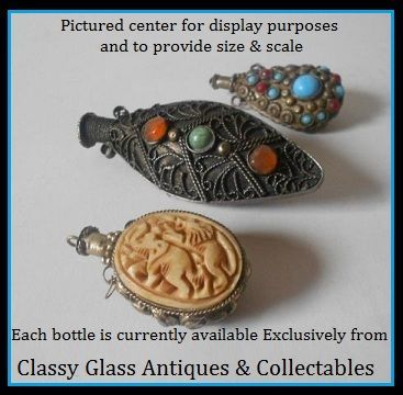 Outstanding Antique Tibetan / Bhutanese Silver Snuff Bottle, with Semi Precious Stones. Early 20th century. Outstanding Antique Tibetan / Bhutanese Silver Snuff Bottle, with Semi Precious Stones. Early 20th century.