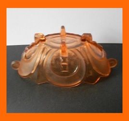 1930s German Art Deco Peach - Pink Glass 'Irene' Pattern Fruit Bowl by Walther & Sohne 1930s German Art Deco Peach - Pink Glass 'Irene' Pattern Fruit Bowl by Walther & Sohne