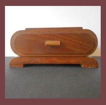 Handsome Handmade English Art Deco Large Wooden Cigar Cigarette Case with four Concealed Internal Shelves. Handsome Handmade English Art Deco Large Wooden Cigar Cigarette Case with four Concealed Internal Shelves.