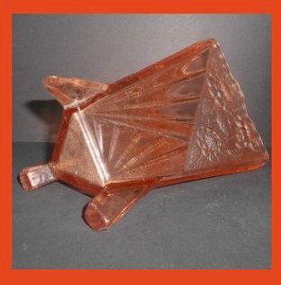 1930s English Art Deco ` Chrysanthemum ' Flower Pattern Pink - Peach Glass Vase by Sowerby. 1930s English Art Deco ` Chrysanthemum ' Flower Pattern Pink - Peach Glass Vase by Sowerby.
