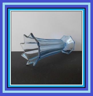 DESIRABLE Uranium Blue Glass 1930s Art Deco Vase by Libochovice, Czechoslovakia. DESIRABLE Uranium Blue Glass 1930s Art Deco Vase by Libochovice, Czechoslovakia.