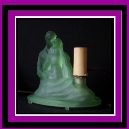 1930s Art Deco Press Moulded Depression Uranium Glass Courting Couple Table Lamp 1930s Art Deco Press Moulded Depression Uranium Glass Courting Couple Table Lamp