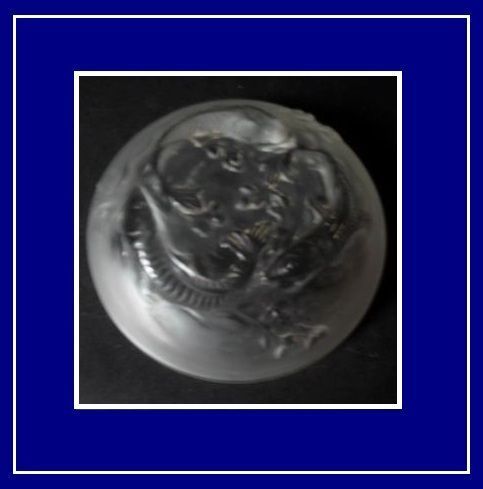 Scarce Art Deco Glass Bowl by Verlys France. Les Goujons pattern c1930s. Scarce Art Deco Glass Bowl by Verlys France. Les Goujons pattern c1930s.