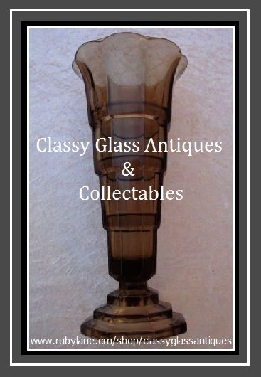 Smoked Amber Tint Glass 1930s Art Deco 'Skyscraper' Vase by Val Saint Lambert - LUXVAL Scailmont, Belgium. Smoked Amber Tint Glass 1930s Art Deco 'Skyscraper' Vase by Val Saint Lambert - LUXVAL Scailmont, Belgium.