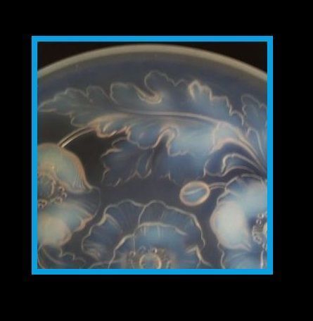 HUGE 14" Diameter1930s French Art Deco Opalescent Glass 'Les Pavots' Charger Bowl by Verlys HUGE 14" Diameter1930s French Art Deco Opalescent Glass 'Les Pavots' Charger Bowl by Verlys