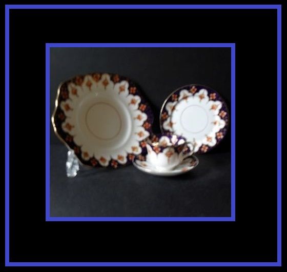 Fine English Bone China Pottery Trio & Large Bread Plate Set by Royal Albert. Circa 1920 Fine English Bone China Pottery Trio & Large Bread Plate Set by Royal Albert. Circa 1920
