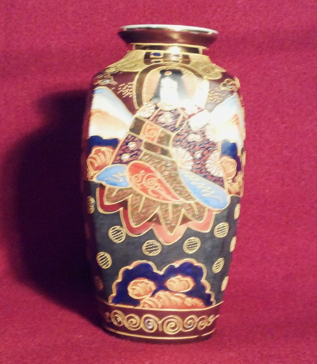 Moriage 8" Square Vase Japan Early 20th Century Moriage 8" Square Vase Japan Early 20th Century