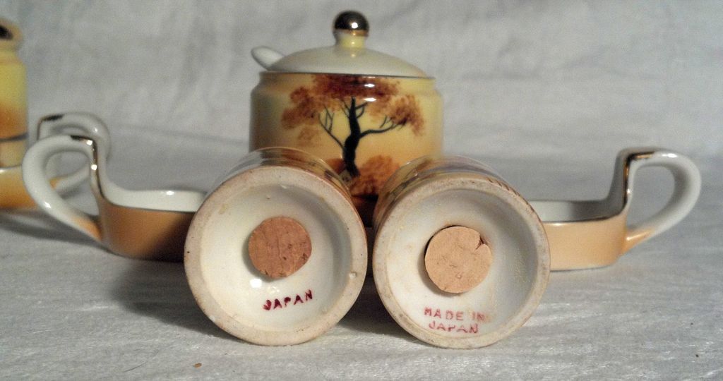 Item ID: Noritake Condiment Set In Shop's Backroom Item ID: Noritake Condiment Set In Shop's Backroom