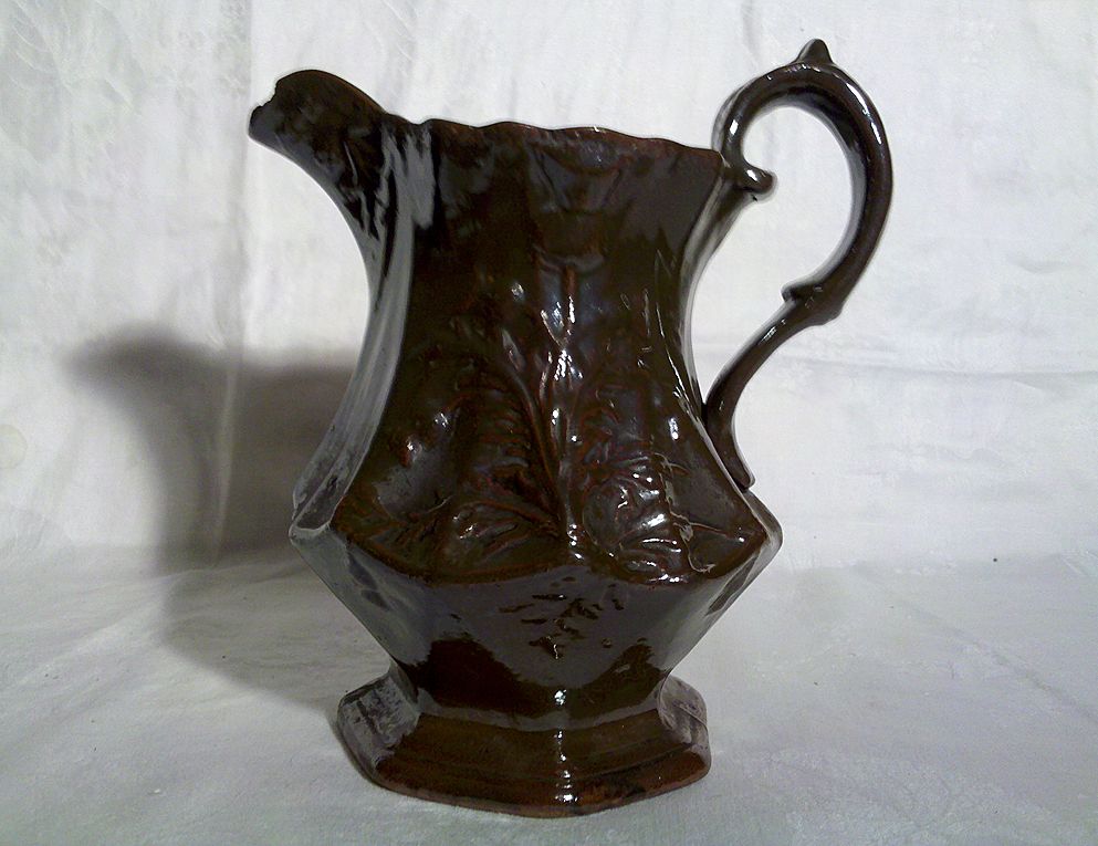 19th Century Redware Pitcher in Very Good Condition 19th Century Redware Pitcher in Very Good Condition