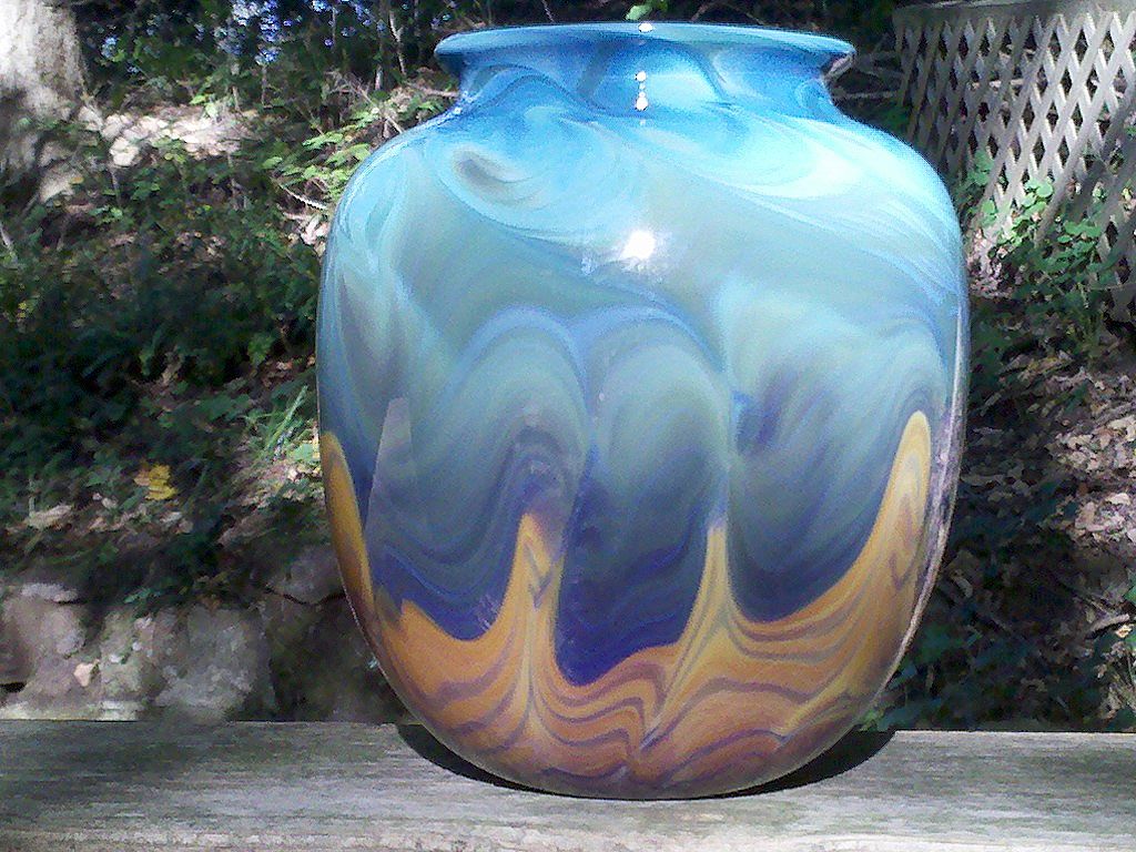 Salamandra Glass Studio 5 1/2 Vase Salamandra Glass Studio 5 1/2 Vase