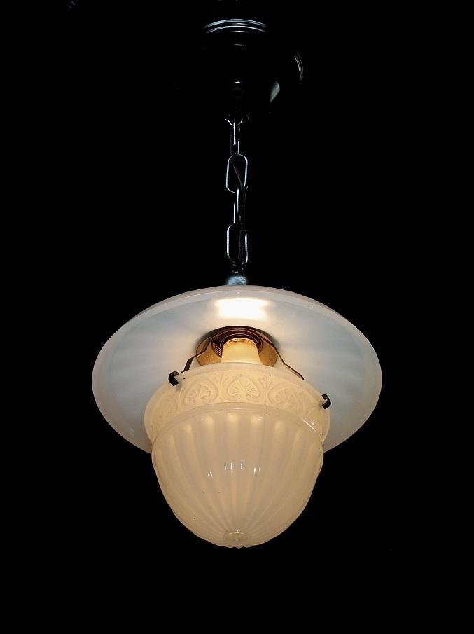 1911 Peerlite Petite Pendant 2 available priced each 1911 Peerlite Petite Pendant 2 available priced each