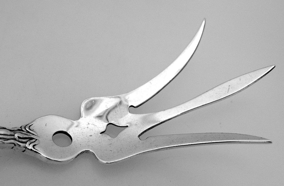 Majestic Lettuce Serving Fork Alvin 1900 Sterling Silver Majestic Lettuce Serving Fork Alvin 1900 Sterling Silver