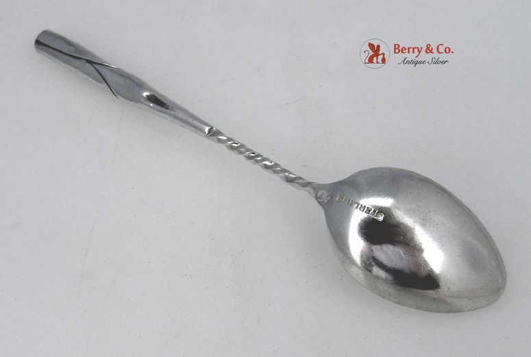 Aesthetic Demitasse Spoons 6 Folded Leaf Twist Handle Frank Whiting 1900 Sterling Silver Aesthetic Demitasse Spoons 6 Folded Leaf Twist Handle Frank Whiting 1900 Sterling Silver