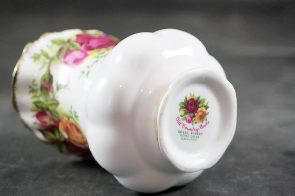Royal Albert Fine China Small Cream & Sugar Old Country Roses Royal Albert Fine China Small Cream & Sugar Old Country Roses