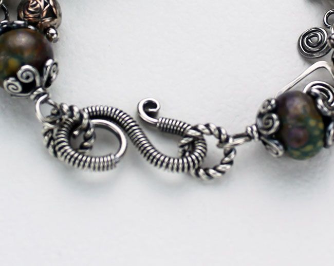 Sterling Silver Small Leaf Treasure Bracelet Sterling Silver Small Leaf Treasure Bracelet