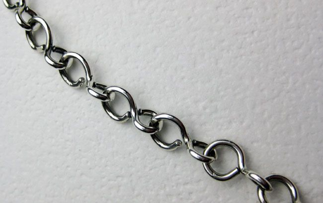 Sterling Silver Choker Length Artisan Lampwork Necklace Sterling Silver Choker Length Artisan Lampwork Necklace