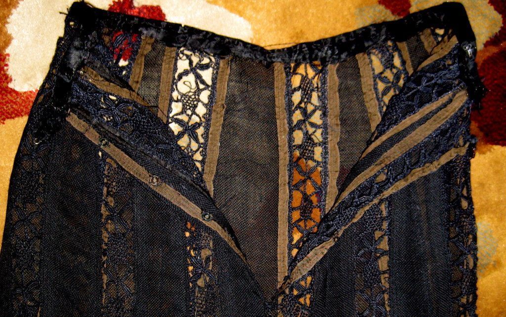 Downton Abbey Black Lace Panel Skirt, Minty Late Victorian! Downton Abbey Black Lace Panel Skirt, Minty Late Victorian!