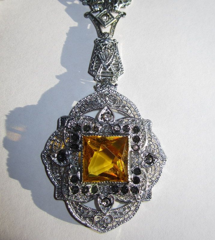 Art Deco Filigree Necklace, Czech Glass Beauty! Art Deco Filigree Necklace, Czech Glass Beauty!