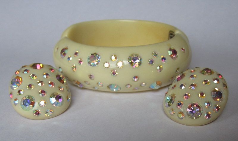Weiss Rhinestone Bracelet & Earrings Vintage Clamper Weiss Rhinestone Bracelet & Earrings Vintage Clamper