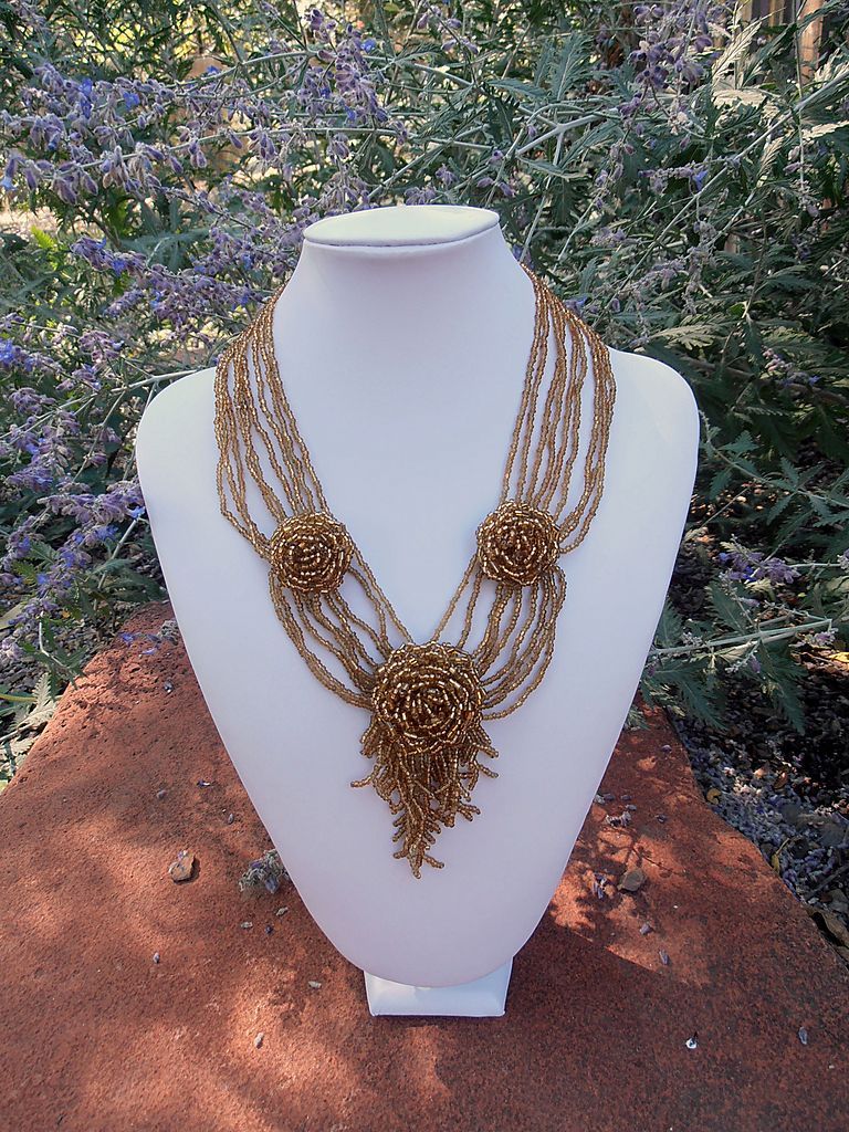 Vintage Hand Beaded Roses Necklace Vintage Hand Beaded Roses Necklace