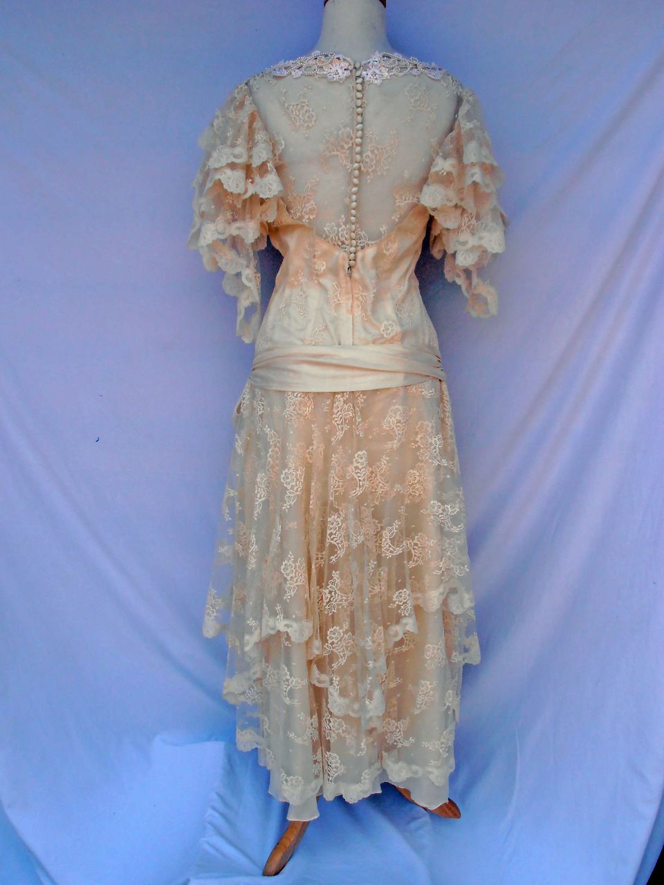 Vintage Wedding Silk Lace Romantic Art Deco Style Dress Vintage Wedding Silk Lace Romantic Art Deco Style Dress
