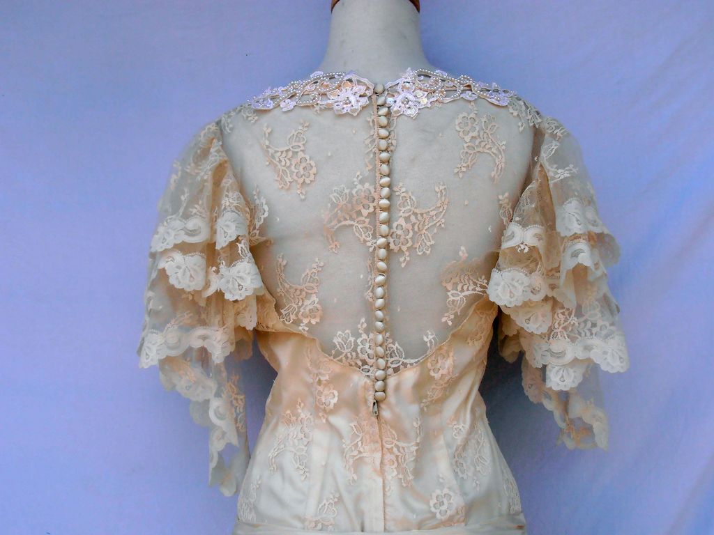 Vintage Wedding Silk Lace Romantic Art Deco Style Dress Vintage Wedding Silk Lace Romantic Art Deco Style Dress