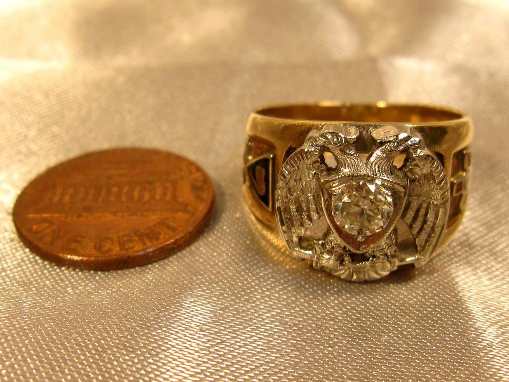 10K Yellow Gold 32nd Shriner Mason Ring 10K Yellow Gold 32nd Shriner Mason Ring