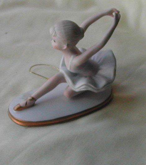 Vintage Lefton Ballerina Figurine Christopher Collection Vintage Lefton Ballerina Figurine Christopher Collection