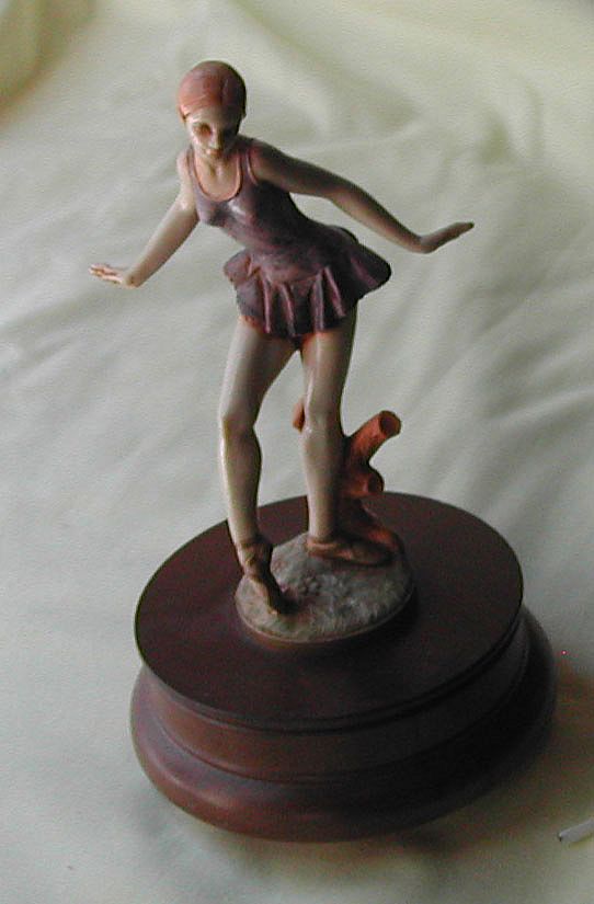 Vintage Ballerina Thorens Musical Figurine Exquisite Vintage Ballerina Thorens Musical Figurine Exquisite