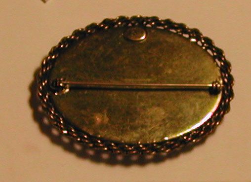 Vintage Hattie Carnegie Marblelized Glass Brooch Pin Vintage Hattie Carnegie Marblelized Glass Brooch Pin