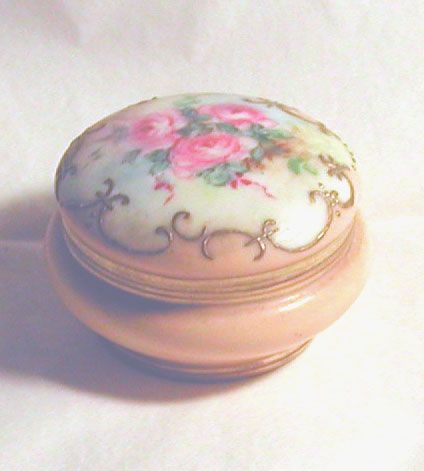 Antique 1902 Hand Painted Limoges Porcelain Box Elite France Signed Antique 1902 Hand Painted Limoges Porcelain Box Elite France Signed