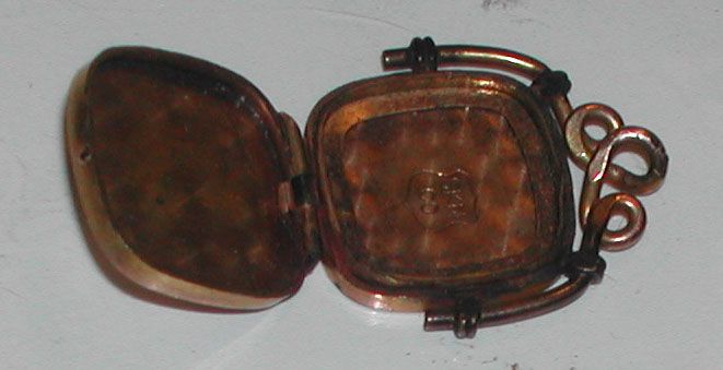 Antique c.1900 Victorian Rolled Gold Gilt Locket SKM Co. Antique c.1900 Victorian Rolled Gold Gilt Locket SKM Co.