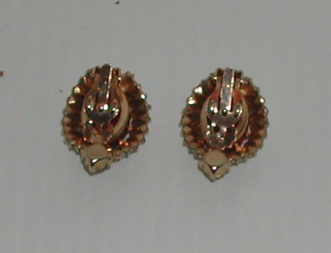 Vintage Rhinestone Red & Clear Lg Earrings Vintage Rhinestone Red & Clear Lg Earrings