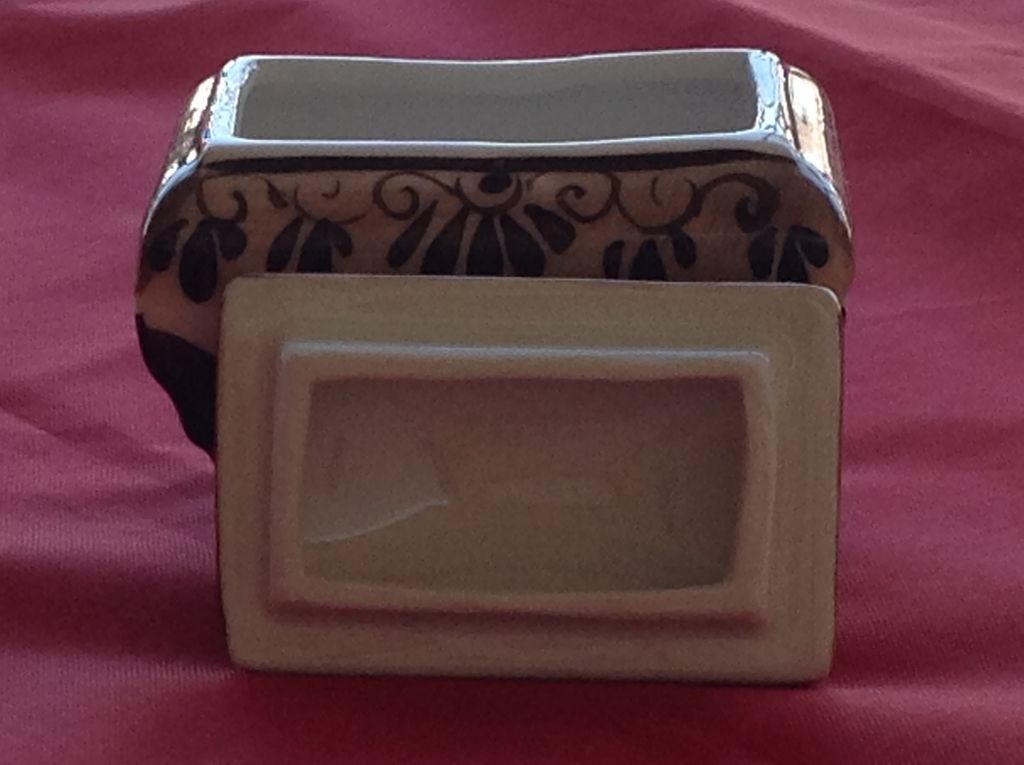 Vintage Hershey's Chocolate Memories Trinket or Ring Box Vintage Hershey's Chocolate Memories Trinket or Ring Box