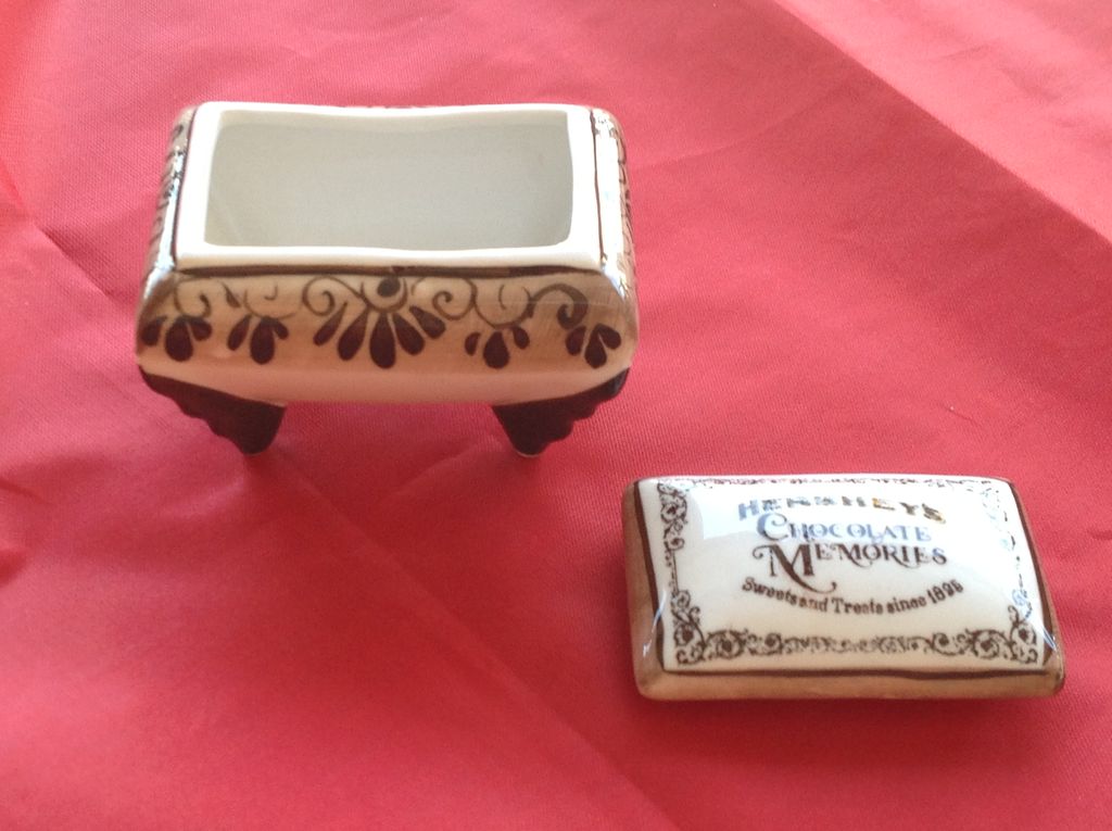 Vintage Hershey's Chocolate Memories Trinket or Ring Box Vintage Hershey's Chocolate Memories Trinket or Ring Box