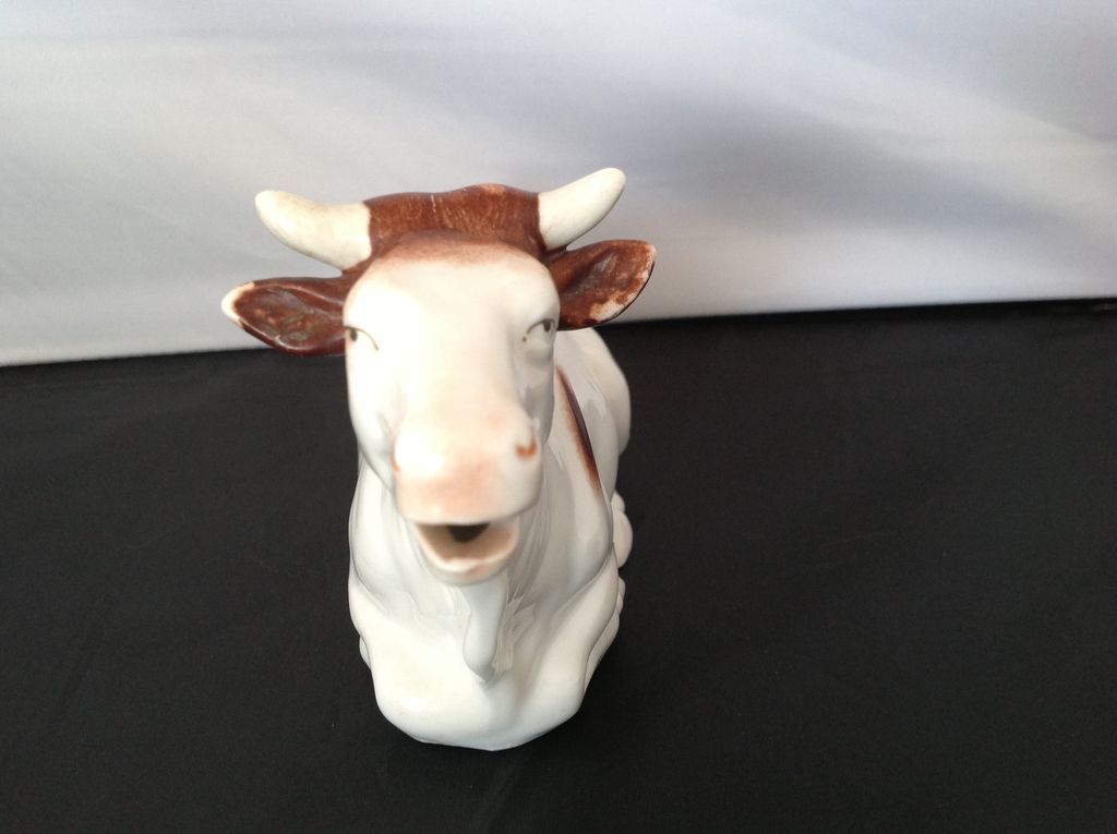 Vintage Mid 19th Century German Brown and White Pottery Cow Creamer or Jug Vintage Mid 19th Century German Brown and White Pottery Cow Creamer or Jug