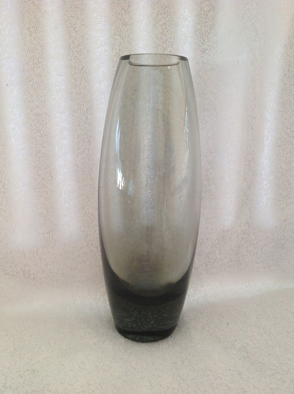 Hellas Glass Vase, Holmegaard, Danish Glassmaker, Per Lutken, 1950 Hellas Glass Vase, Holmegaard, Danish Glassmaker, Per Lutken, 1950