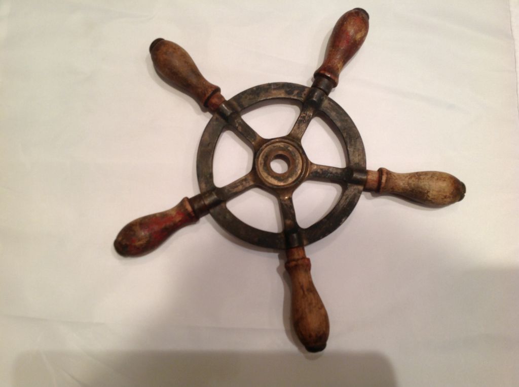 Vintage Ships Wheel Bronze or Brass Wood Handle Nautical Vintage Ships Wheel Bronze or Brass Wood Handle Nautical