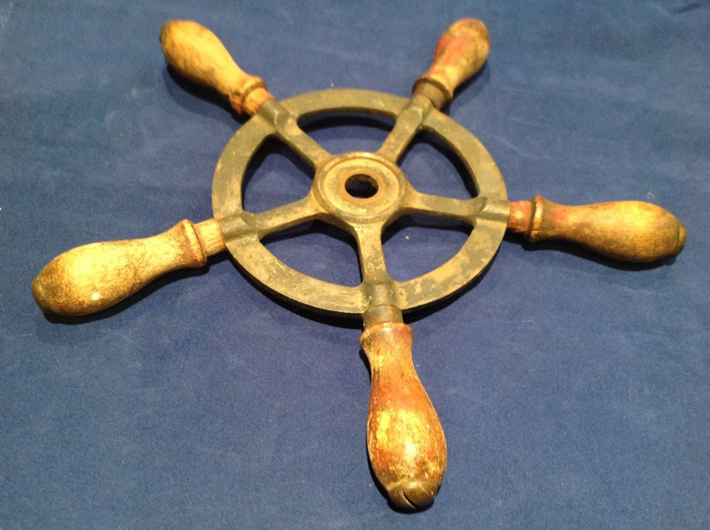 Vintage Ships Wheel Bronze or Brass Wood Handle Nautical Vintage Ships Wheel Bronze or Brass Wood Handle Nautical