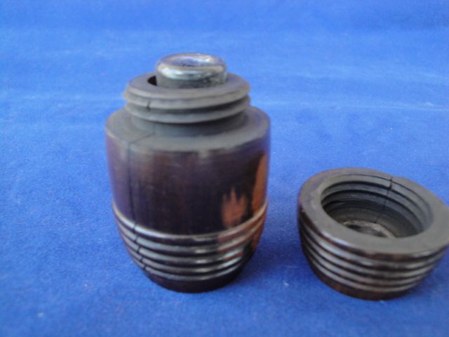 Civil War Era Barrel Shape Traveling or Pocket Inkwell 1850's - 60's Civil War Era Barrel Shape Traveling or Pocket Inkwell 1850's - 60's
