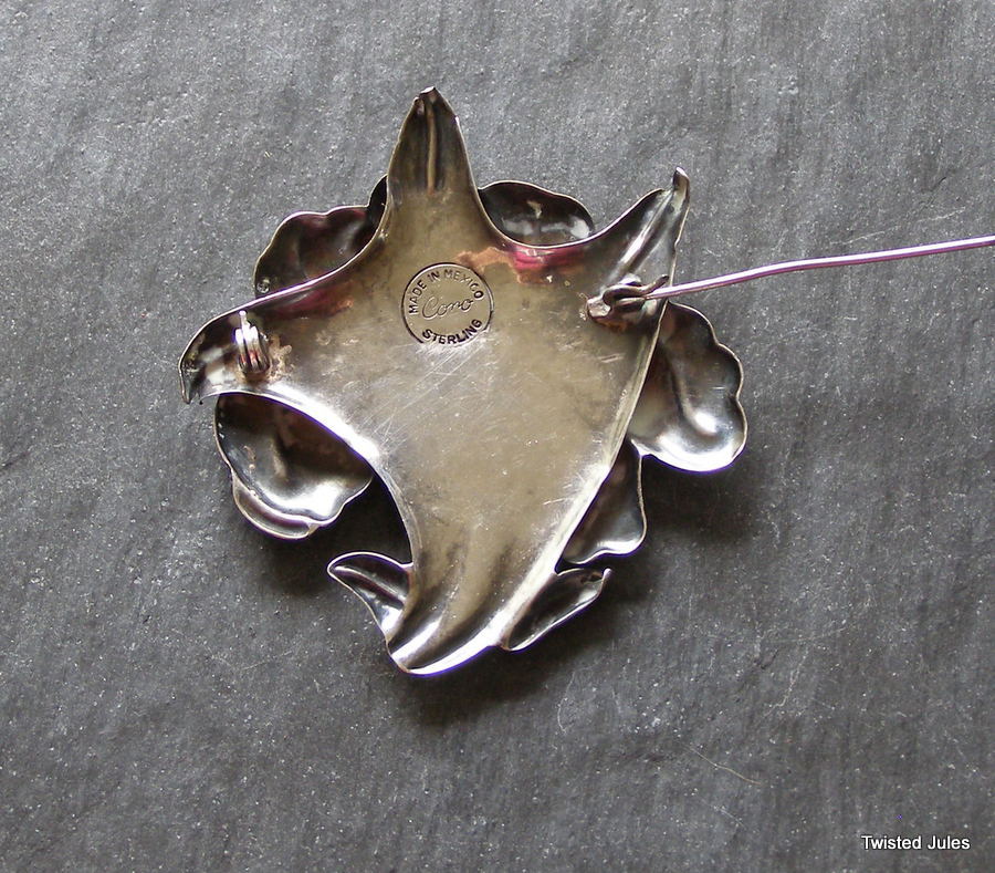 Hector Aguilar, Coro, sterling flower brooch Hector Aguilar, Coro, sterling flower brooch