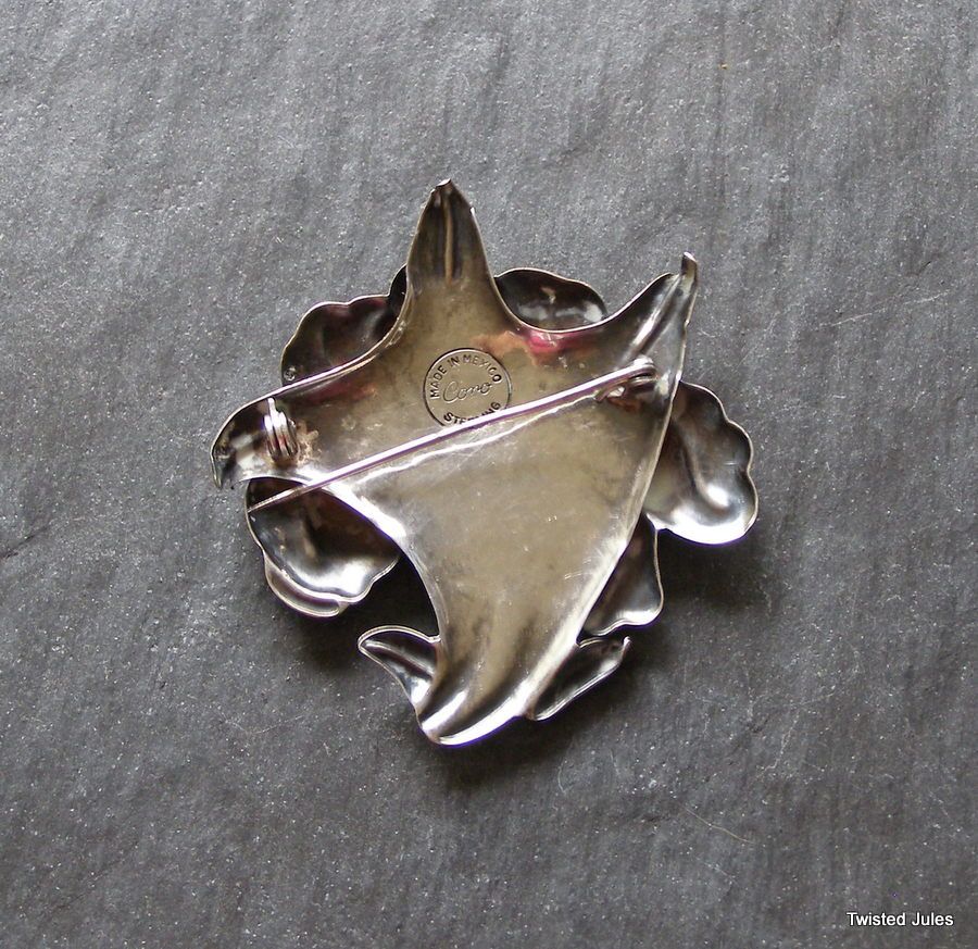 Hector Aguilar, Coro, sterling flower brooch Hector Aguilar, Coro, sterling flower brooch