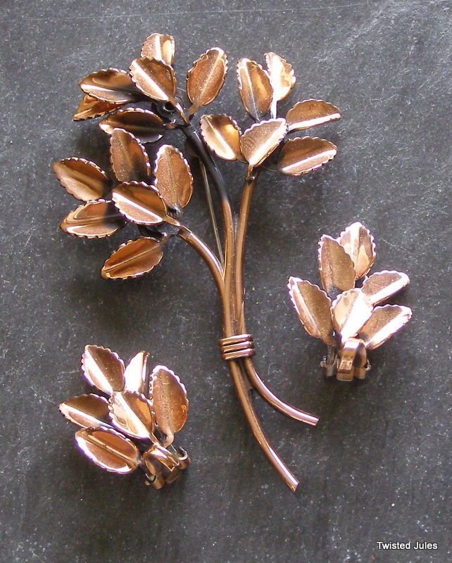 Mint Vintage Copper Renoir leaf brooch and earrings Mint Vintage Copper Renoir leaf brooch and earrings