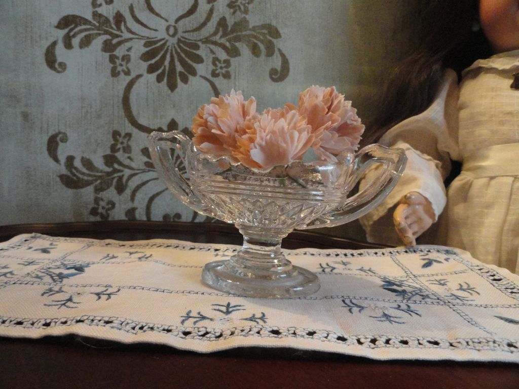Pressed Glass Footed Bowl with Handles Pressed Glass Footed Bowl with Handles