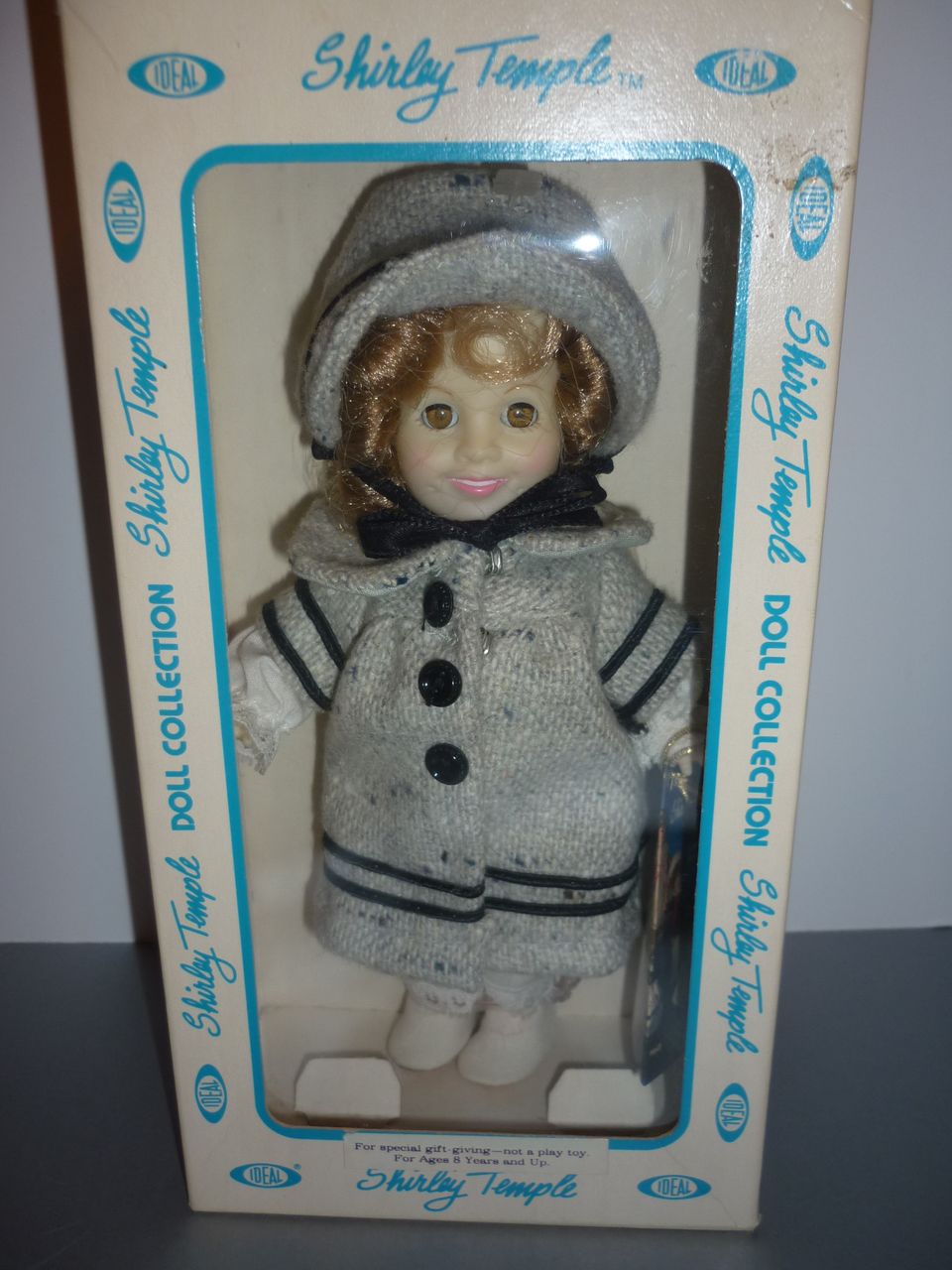 Ideal Shirley Temple Doll - NRFB - 12" Dimples 1982-83 Ideal Shirley Temple Doll - NRFB - 12" Dimples 1982-83
