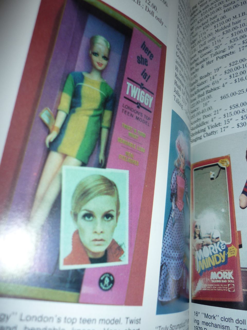 Patricia Smith's Doll Values Book -Antique to Modern Fifth Series Patricia Smith's Doll Values Book -Antique to Modern Fifth Series