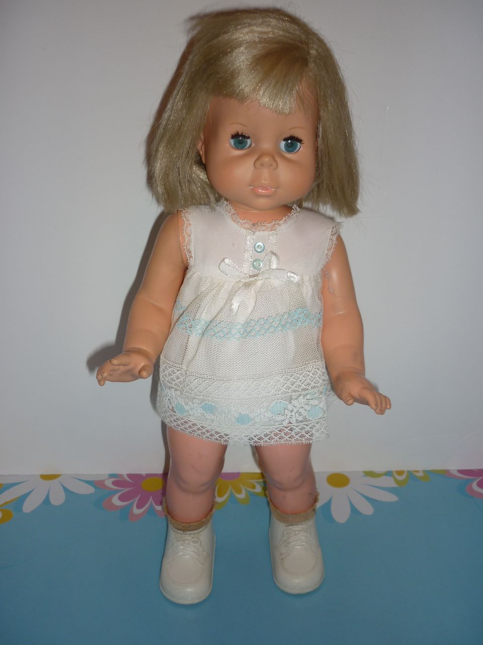 Mattel ~Baby First Step Doll~ from 1960's -Original Dress Mattel ~Baby First Step Doll~ from 1960's -Original Dress